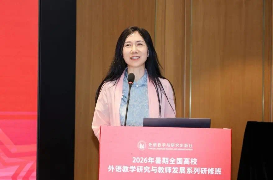以上三支团队晋级本科英语组全国总决赛
